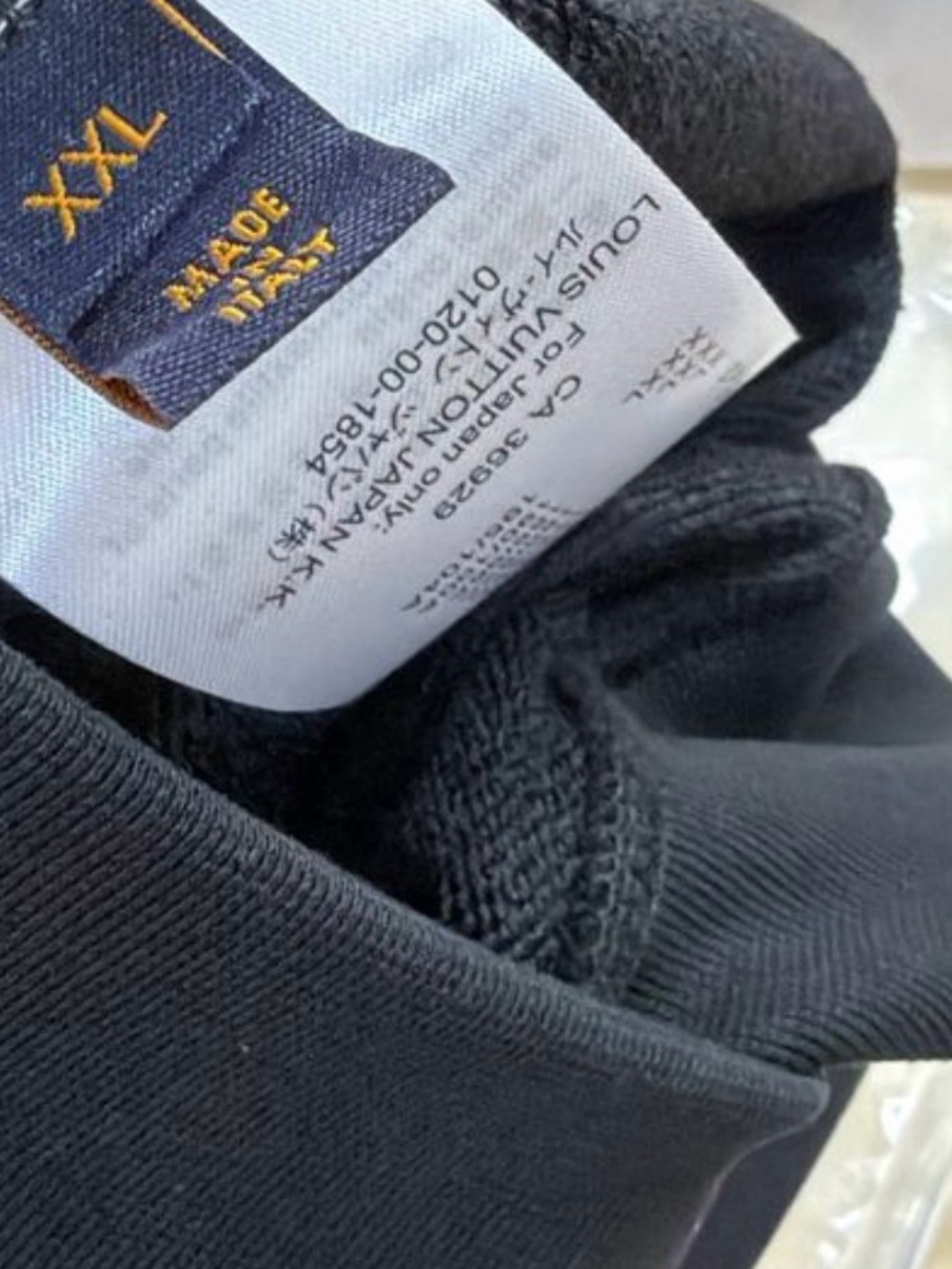 New Louis Vuitton Black Crewneck Sweater with Script Logo - Picture 3 of 3